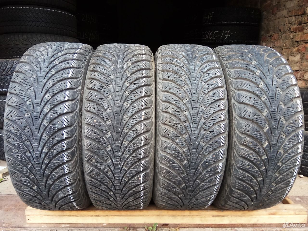 205 55r16 91t. Goodyear ULTRAGRIP extreme.