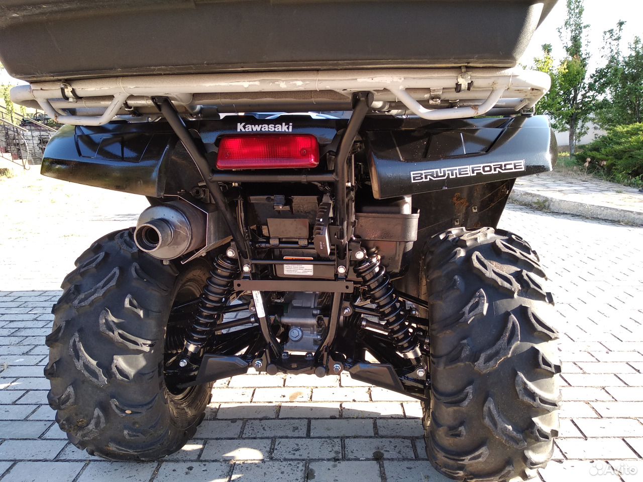 Кавасаки брут 750. Kawasaki KVF 750 Brute Force. Kawasaki Brute Force 750. Квадроцикл Кавасаки брут Форс 750. Kawasaki Brute Force 750 KVF 750.