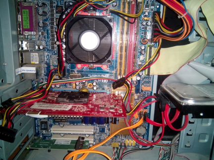 Компьютер х86 AMD 2ядра, 4гига, монитор,клава,мышь