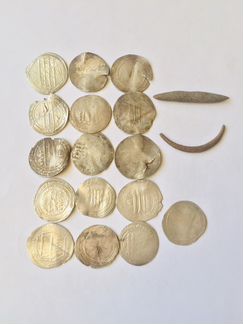 Монеты куфический дирхем (кошелек)