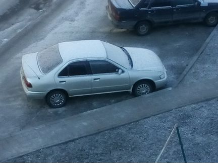 Nissan Sunny 1.5 AT, 1997, седан