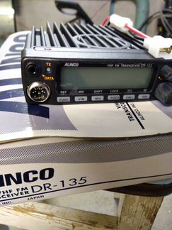 Профессиональная радиостанция Alinco DR-135F
