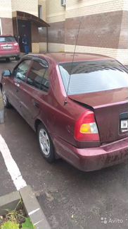 Hyundai Accent 1.4 МТ, 2008, седан, битый