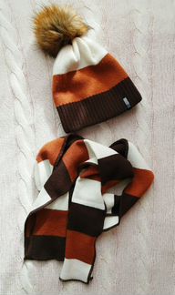Комплект шапки и шарф