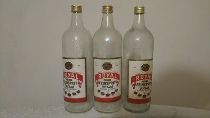 Бутылка спирт royal (раритет)