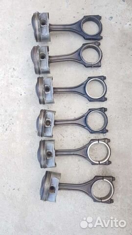 Поршень с шатуном на Audi 3.2 Cala