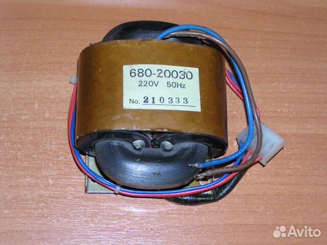 Трансформаторы и блоки питания