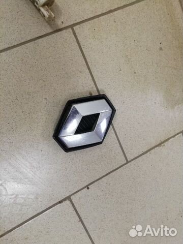 Эмблема значек передний рено меган 2