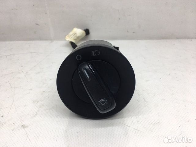 Переключатель света фар Volkswagen Jetta 6 1.8