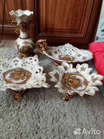 Вазы для фруктов, конфет и цветов