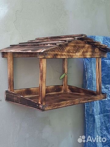 Кормушка для птиц. Ручная работа. Дерево, морилка