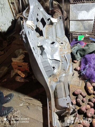 Крыло заднее правое Honda partner EY7