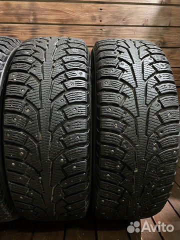 Nokian 215/60 R16