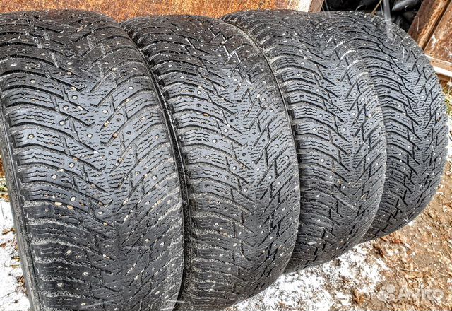 Nokian Tyres Hakkapeliitta 8 235/55 R17