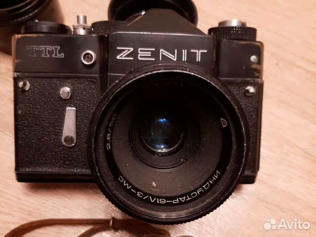 Фотоаппарат Zenit TTL и кожаный чехол