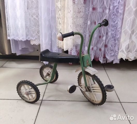 Детский трехколесный велосипед из СССР 1970-е годы
