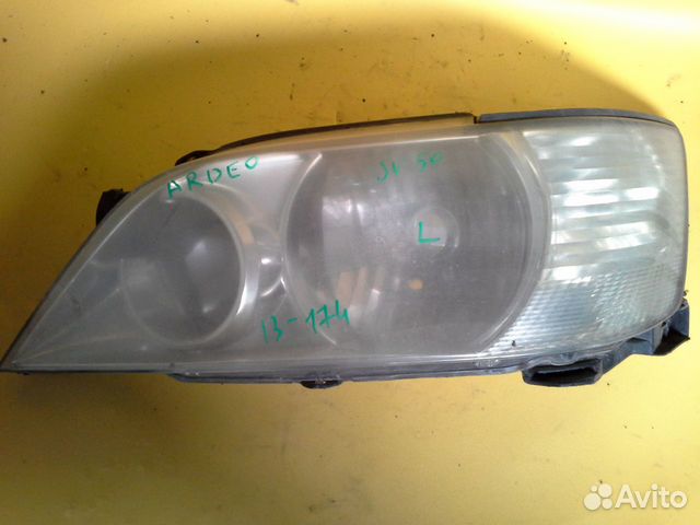 Фара правая левая toyota Vista Ardeo SV50