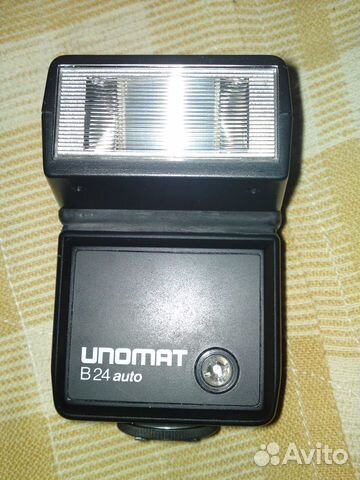 Фотовспышка Unomat B24auto LZ24/GN80