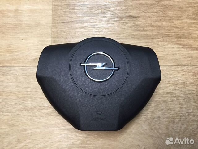 Крышка в руль/airbag/Заглушка Опель Астра H/Зафира
