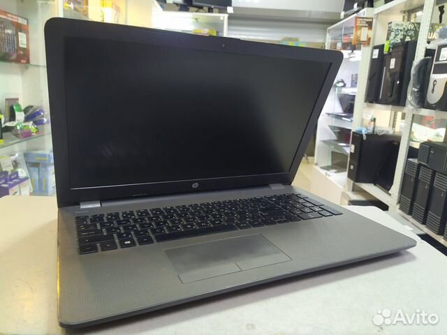 Ноутбук HP i3-6006u 4Gb Radeon 530 2Gb гарантия