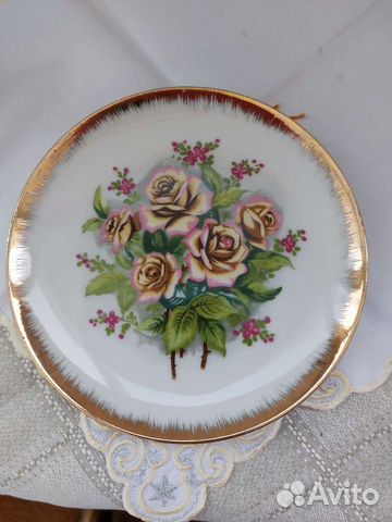 Декоративная настенная тарелка