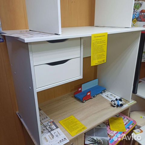 Стол письменный новый