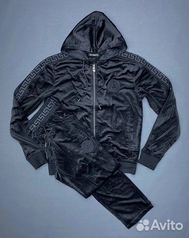 Велюровый костюм versace