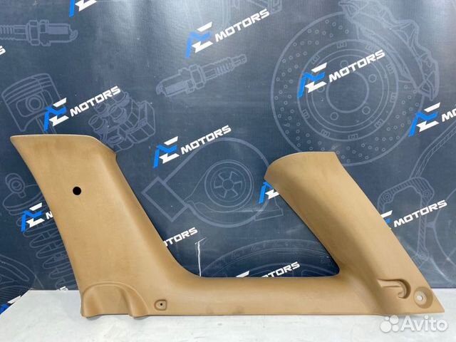 Обшивка багажника правая Chevrolet Trailblazer