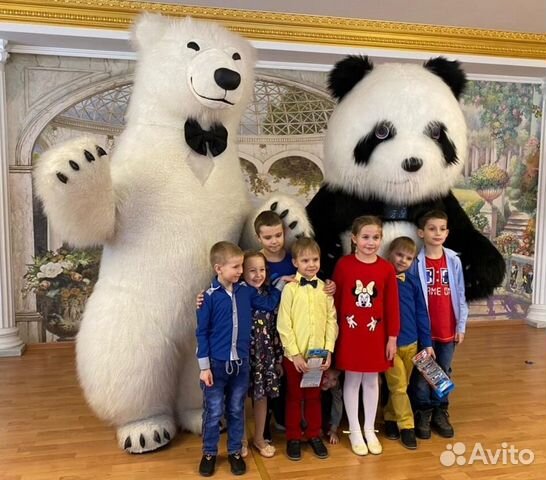 Поздравление.Ростовые куклы.Медведи