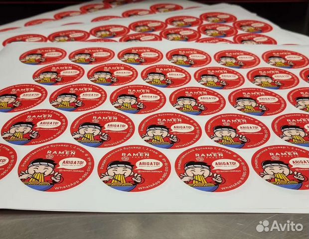 Печать наклеек любой формы, стикерпаки, тиражи