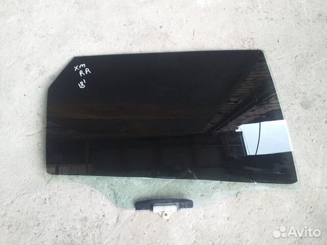 Стекло заднее правое Kia Sorento 2 XM 2018 год