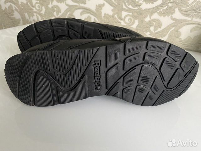 Кроссовки женские Reebok 37,5 размер