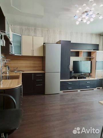 

1-к. квартира, 42 м², 1/10 эт.