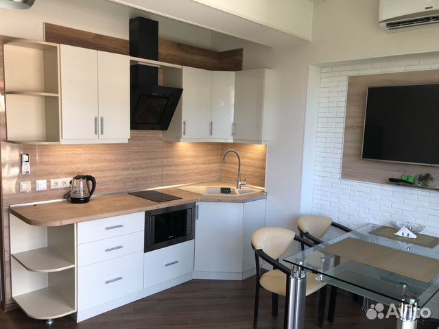 

1-к. квартира, 42 м², 10/10 эт.