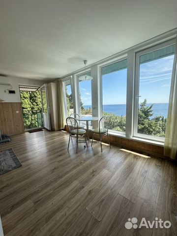 

Квартира-студия, 35 м², 2 кровати