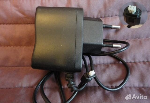 Сетевое зарядное устройство DK4V6-080