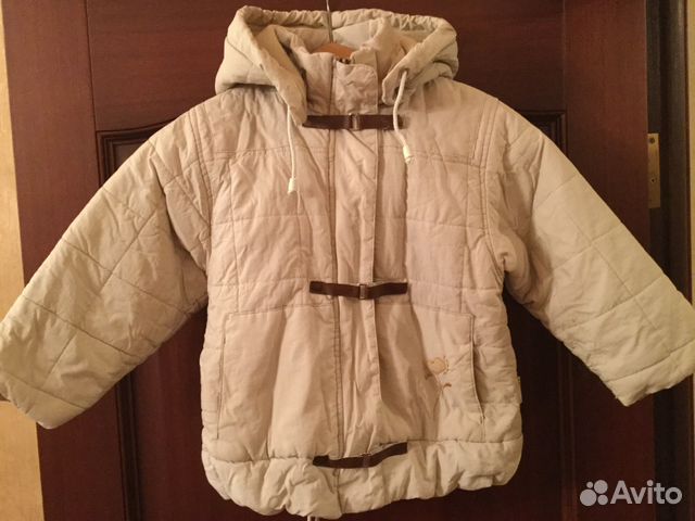 Куртка демисезонная на девочку 3-5 лет Куртка демисезонная на девочку 3-5 лет