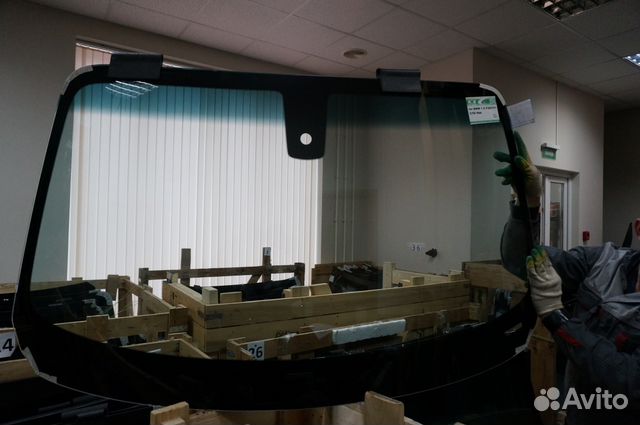 Лобовое стекло BMW 1-ser F20 с датчиком дождя Лобовое стекло BMW 1-ser F20 с датчиком дождя