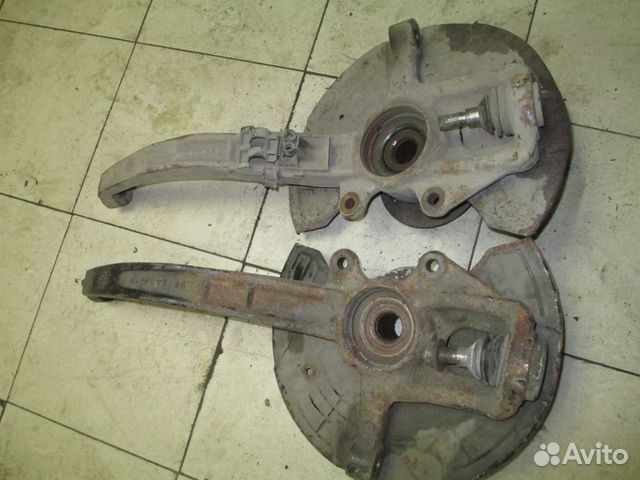 Mercedes W164 кулак поворотный правый Mercedes W164 кулак поворотный правый
