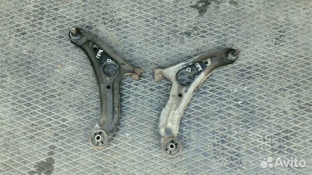 Рычаг передний левый правый Хундай Гетц