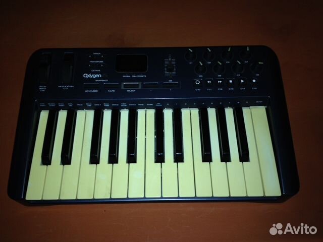 USB midi контроллер M-Audio Oxygen 25. Обмен
