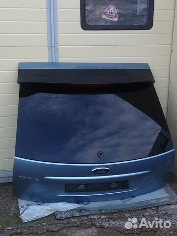 Форд Фокус 2-крышка багажника