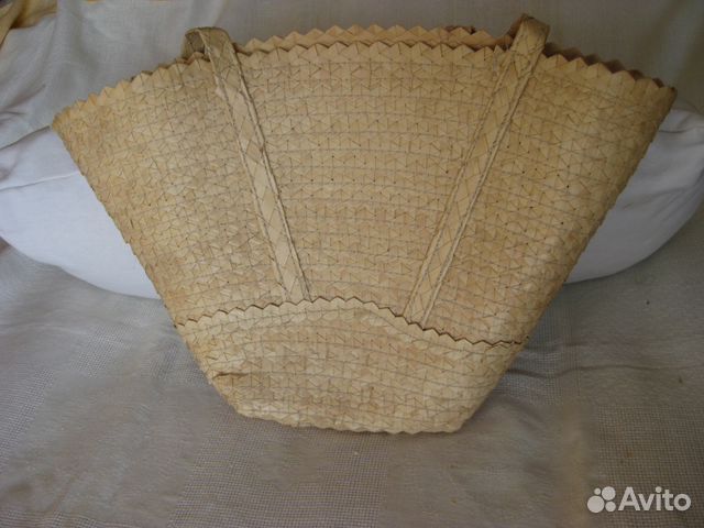 Нов. соломенная сумка, жёлт.,трапеция, с 2 ручками