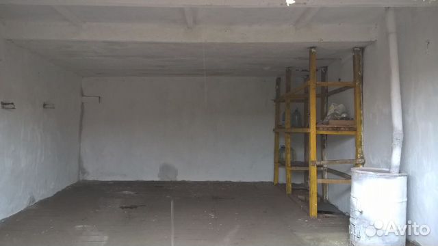 Гараж, > 30 м²