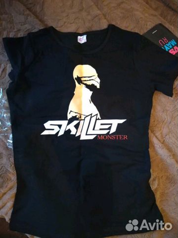 Женская футболка рок группы Skillet Женская футболка рок группы Skillet