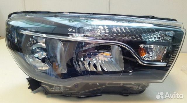 Фара Лада веста правая Фара Лада веста правая