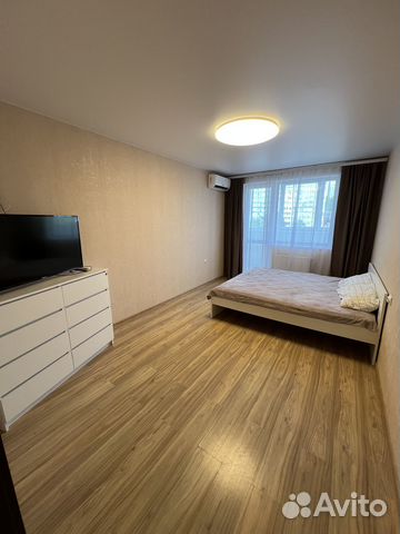 

1-к. квартира, 40 м², 8/23 эт.