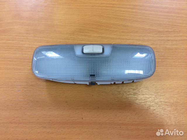 Плафон освещения салона задний Ford Плафон освещения салона задний Ford