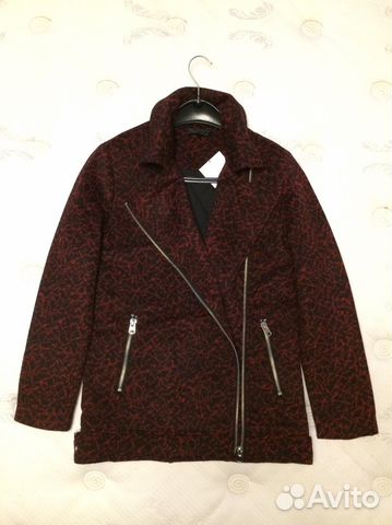 Topshop теплое черно-красное пальто Topshop теплое черно-красное пальто