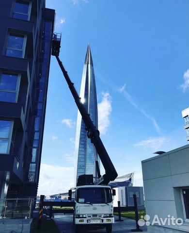Аренда Автовышки 12-50 метров с большой люлькой Аренда Автовышки 12-50 метров с большой люлькой